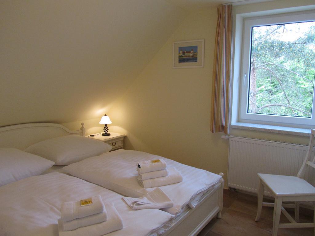 Apartmenthaus Hus Uebi By Rujana Binz Room photo