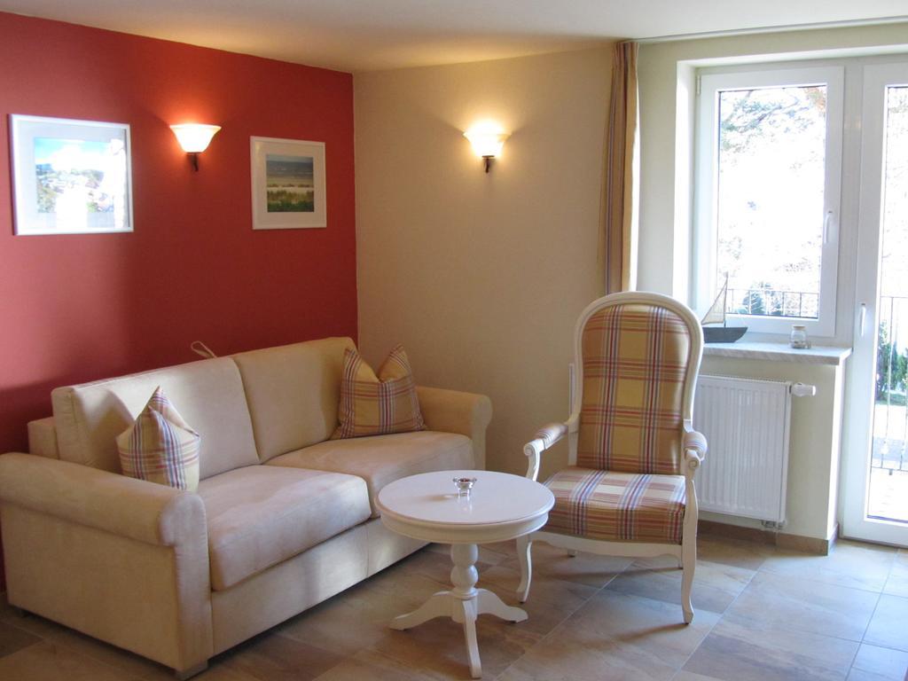 Apartmenthaus Hus Uebi By Rujana Binz Room photo